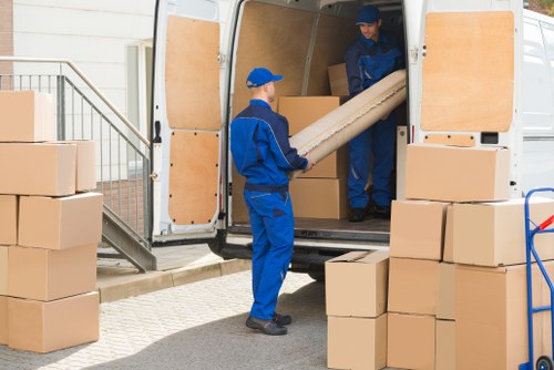 Moving truck service for Towerhill residential and business moves
