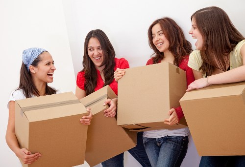 Removal van pricing and quote planning for a home move