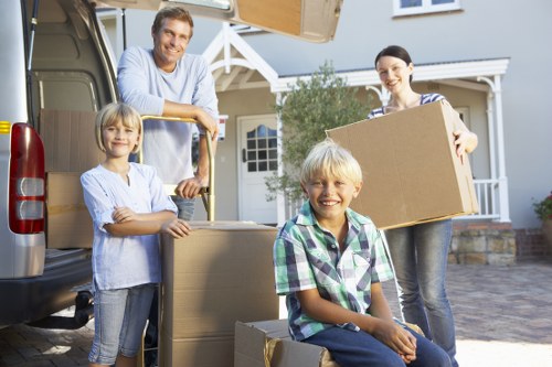 Packing and transport support for commercial moves in Towerhill